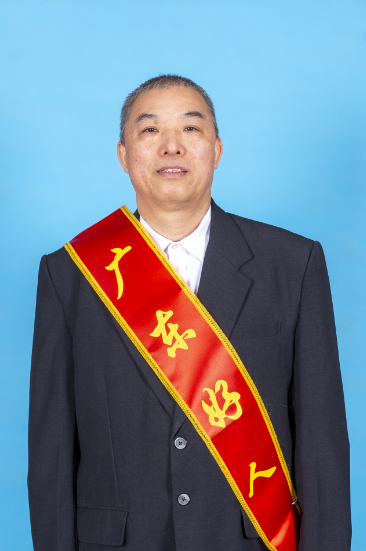 &ldquo;广东好人&rdquo;李天球：15年如一日照料&ldquo;渐冻人&rdquo;妻子