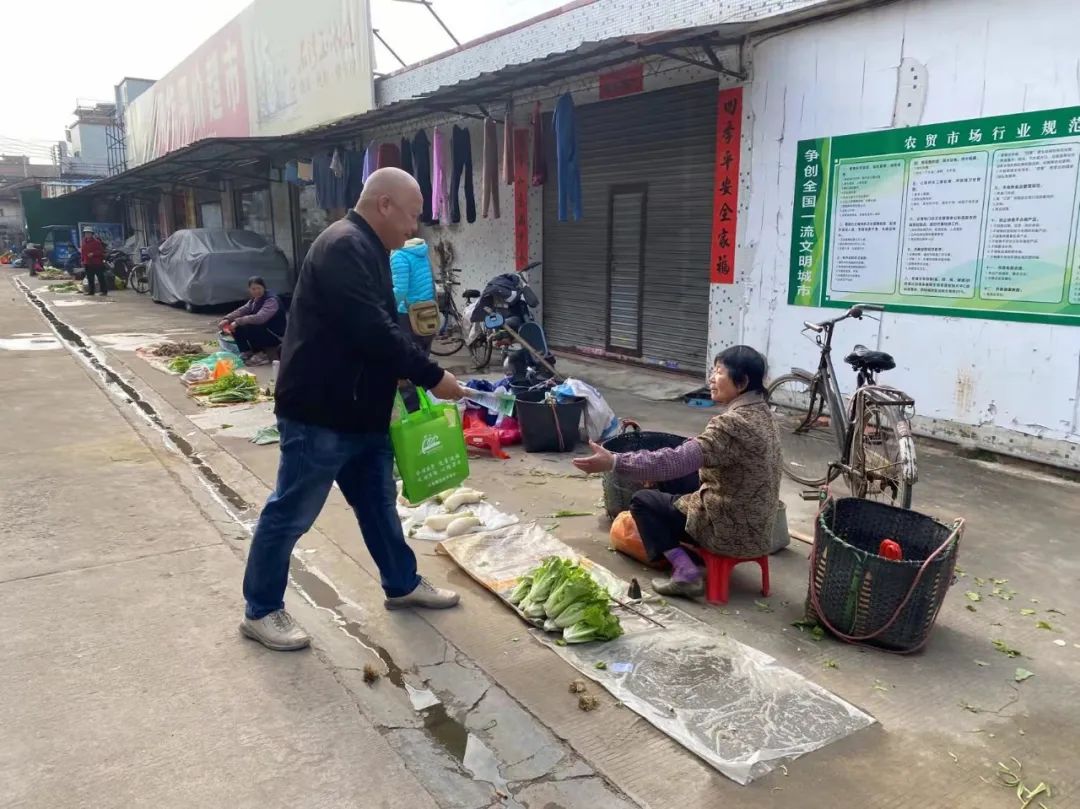 佛山好人徐耀忠：&ldquo;万金油&rdquo;书记带领乡村跑步走上小康路