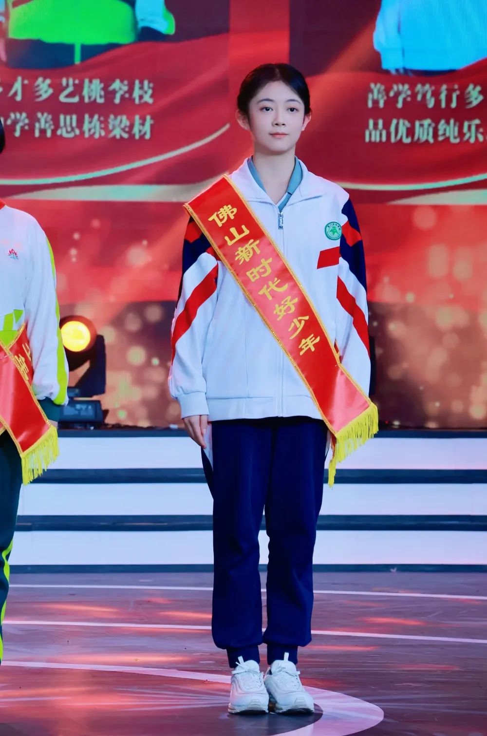 新时代好少年陈朗逸：善学笃行多才艺，品优质纯乐助人