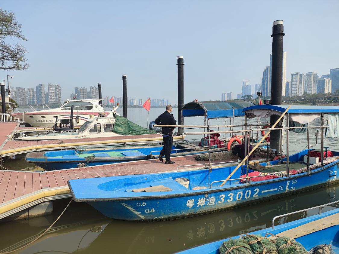 紧盯重点部位，禅城各镇街各部门全力防御强对流天气