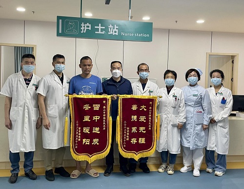 感人！禅城各方接力救助走失老人，家属：&ldquo;感谢你们救了我们这个家！&rdquo;
