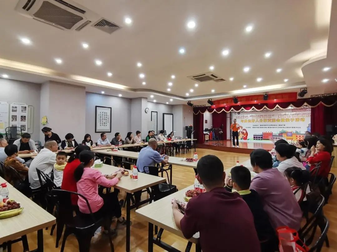经验分享、交流取经，这场座谈会一字一句道出乡风文明建设新风尚