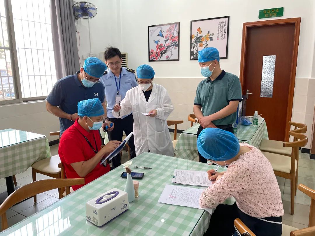 直奔全市考点饭堂，守好考生&ldquo;舌尖上的安全&rdquo;！