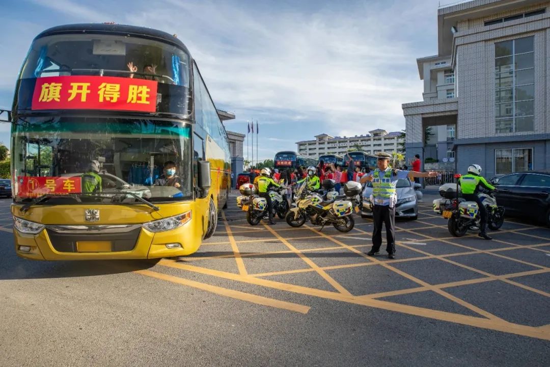 佛山考生路上遇到困难，可打这个电话！