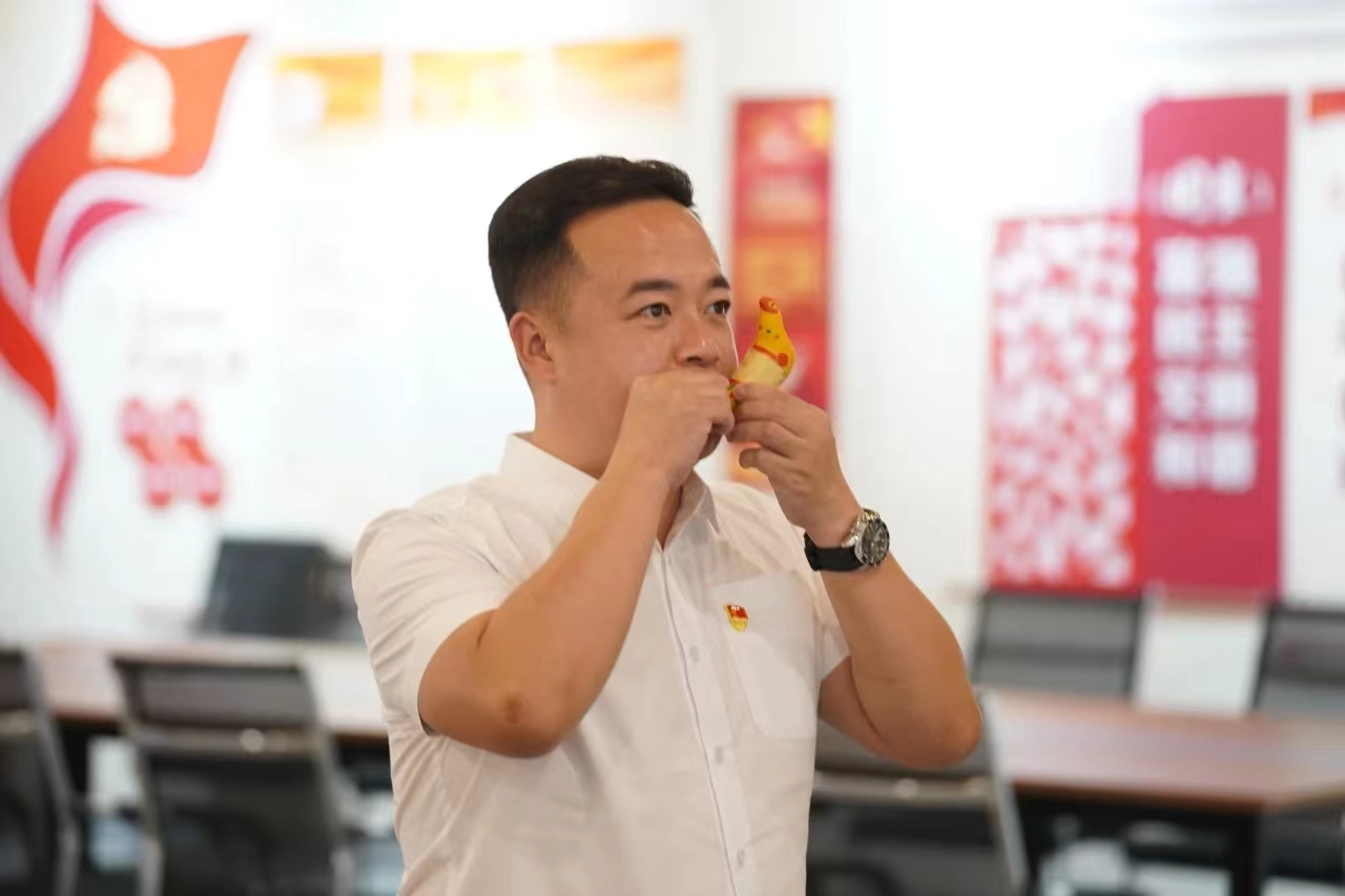 守初心，担使命&mdash;&mdash;镇濠泥鸡传承人冯永勇
