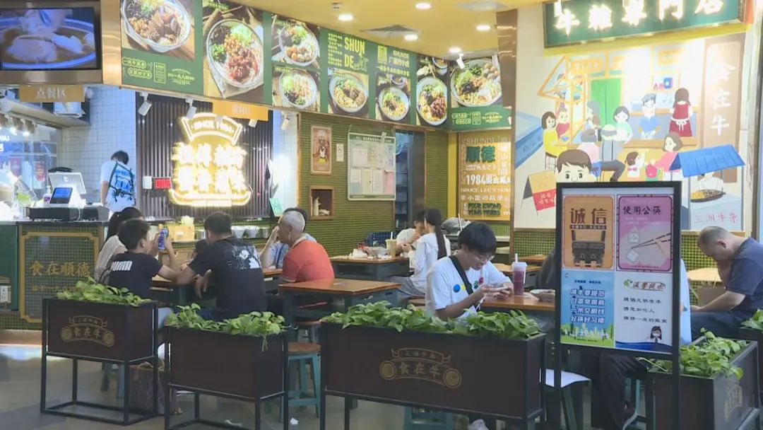 暑假出游热度高，佛山景区游客让文明旅游吹起&ldquo;清凉之风&rdquo;