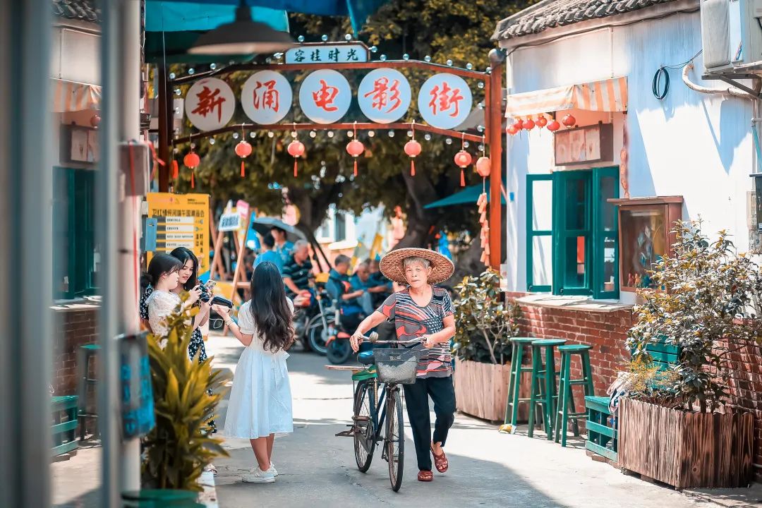 跟着&ldquo;姐姐们&rdquo;来打卡：&ldquo;顺德的这个小城好棒啊！&rdquo;