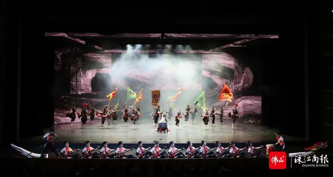 展现文化力量演绎时代精神！佛山龙舟划进国家大剧院