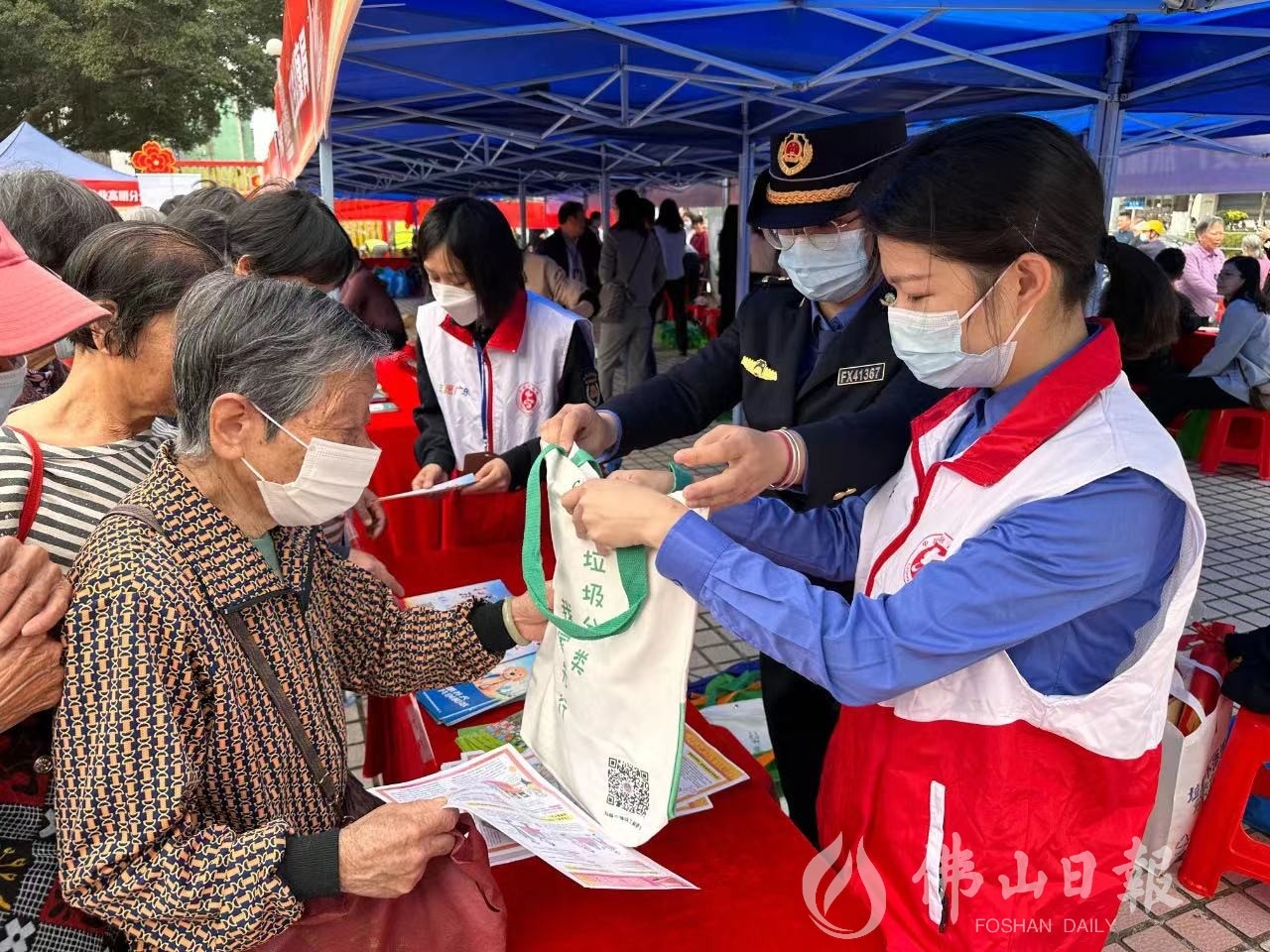 全国荣誉称号+1！高明区城管执法局努力打造青年城管铁军队伍！