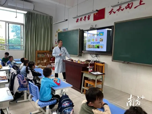 蹄疾步稳，深化医改，顺德晒&ldquo;一年考&rdquo;亮眼成绩单