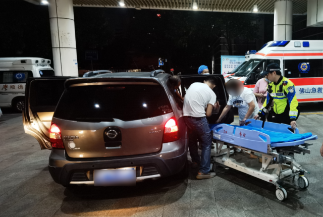 急！老人突发昏迷还遇堵车，关键时刻&hellip;&hellip;
