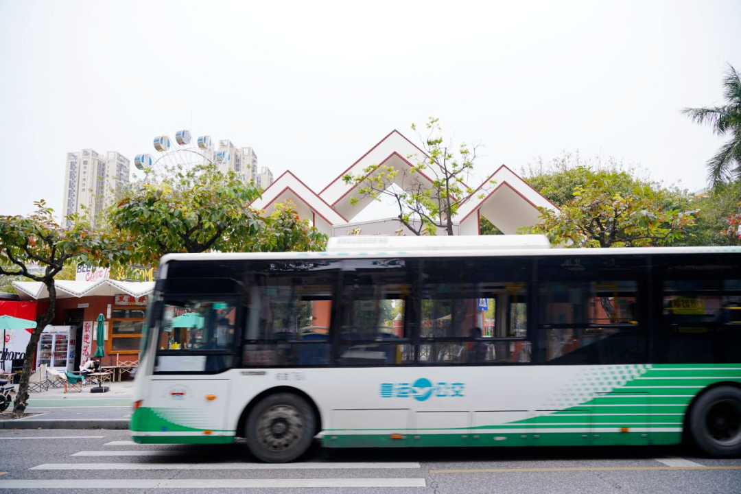 禅城公交&ldquo;适老化&rdquo;！长者关怀提升城市温度！