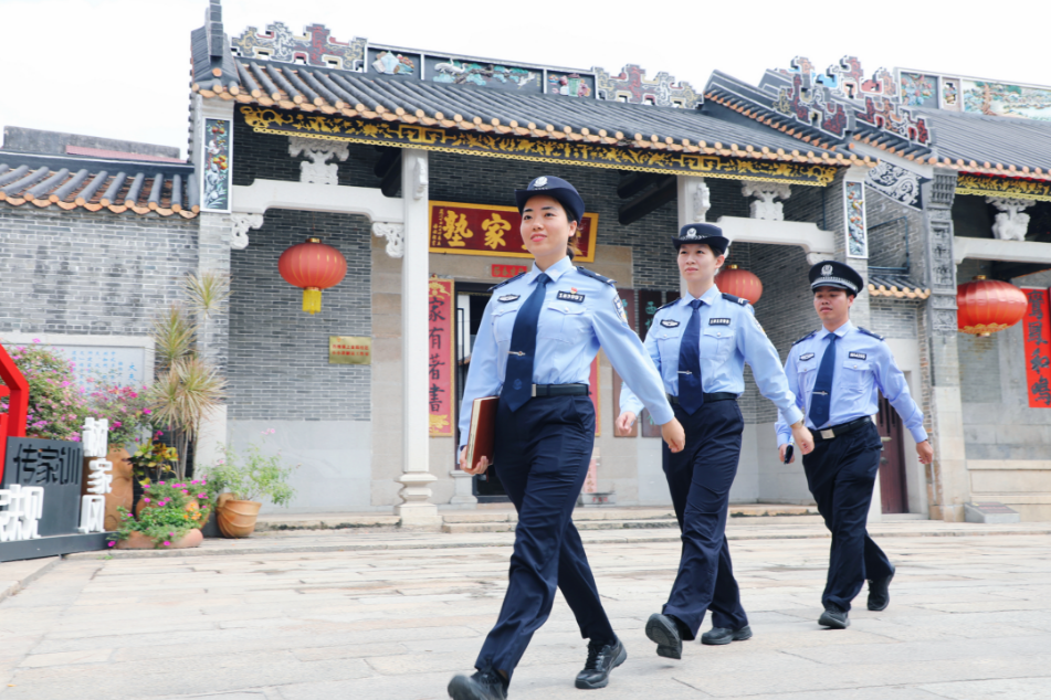 &ldquo;我刚报警，转个身你们就到了！&rdquo;和民警做邻居是什么体验？