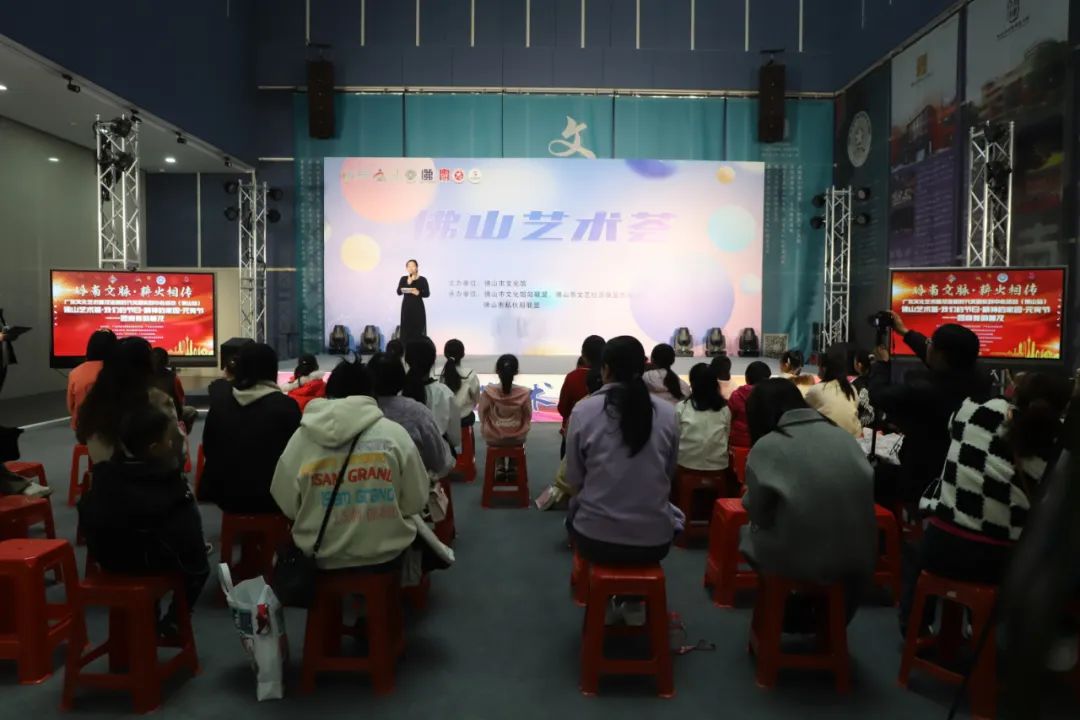 新时代文明实践 | 团扇舞韵映元宵，岭南文脉传千古