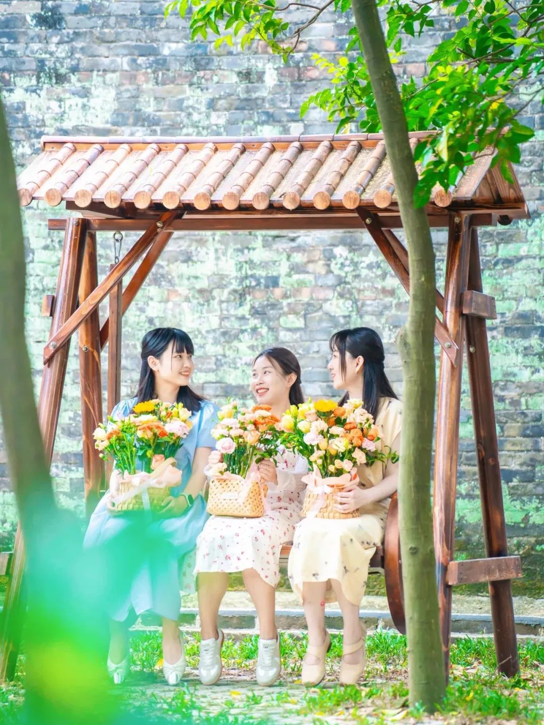 美翻了！被小仙女和鲜花包围的一天