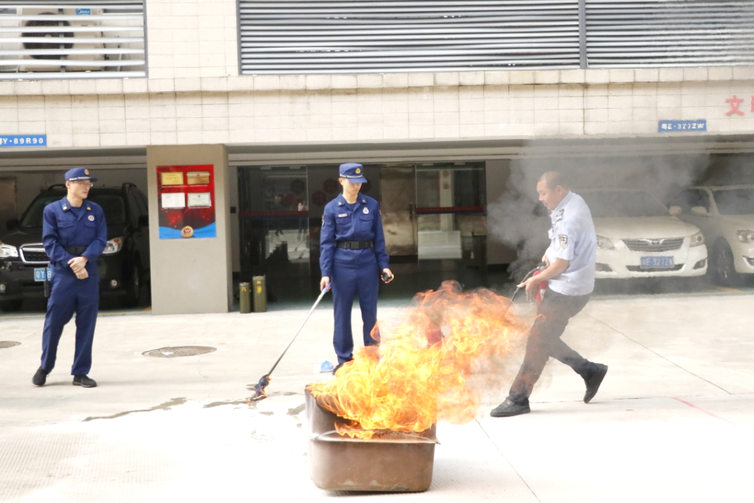 【区镇动态】拼&ldquo;实力&rdquo;、练&ldquo;本领&rdquo;，直击佛山多地消防技能训练超燃现场
