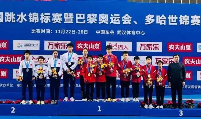 全红婵同门师妹！佛山14岁小将加拿大夺冠！