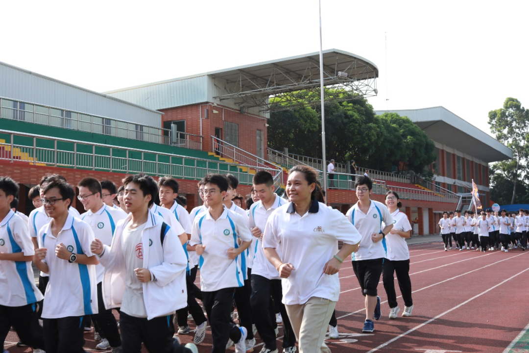 &ldquo;今天我当班主任！&rdquo;家校协同育人，佛山这所学校有创新做法