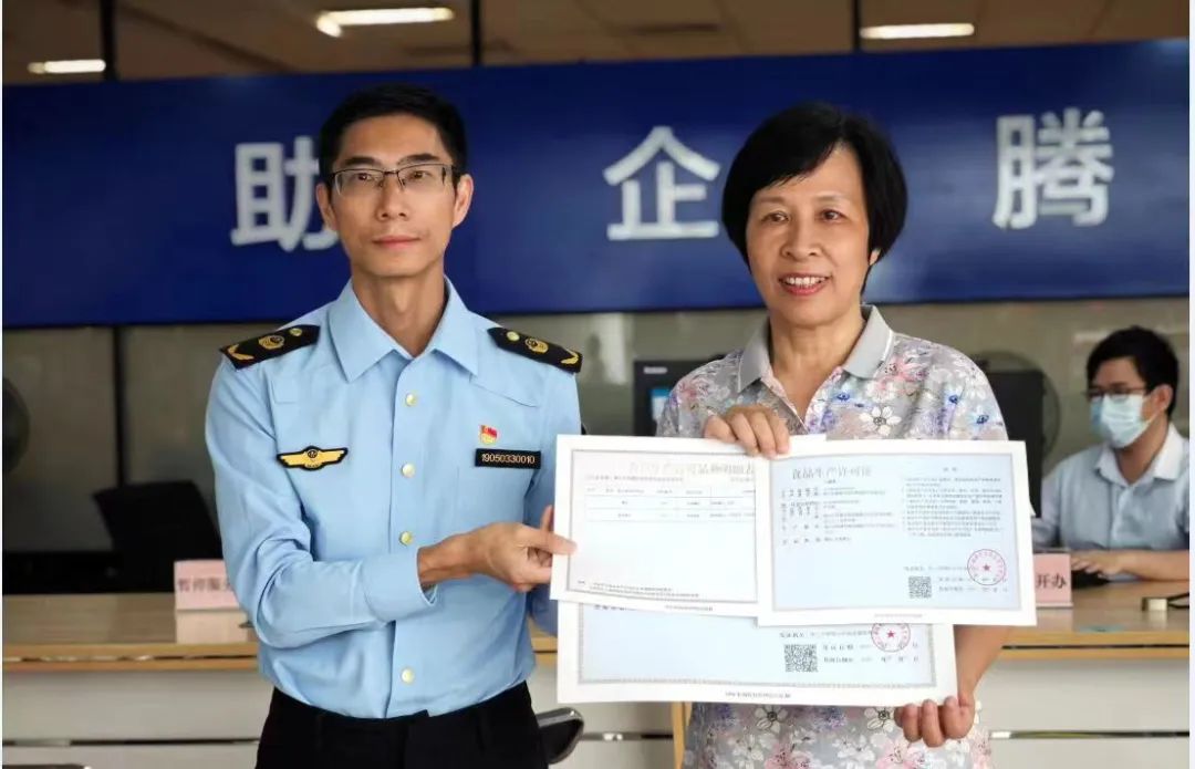 佛山发出首张双皮奶食品生产许可证，将顺德特色美食送达全国