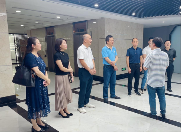 禅城区政协文教委召开优秀履职委员座谈会