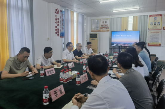 殷辉主席带队到紫洞村调研推进&ldquo;百千万工程&rdquo;和绿美生态建设工作情况