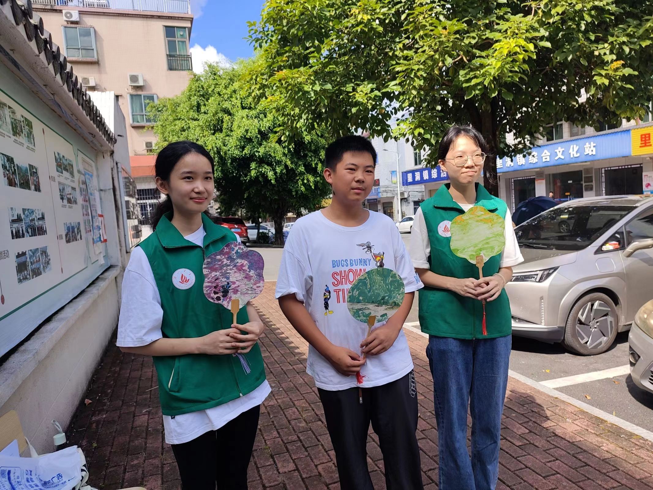 青彩绘梦&middot;里洞情