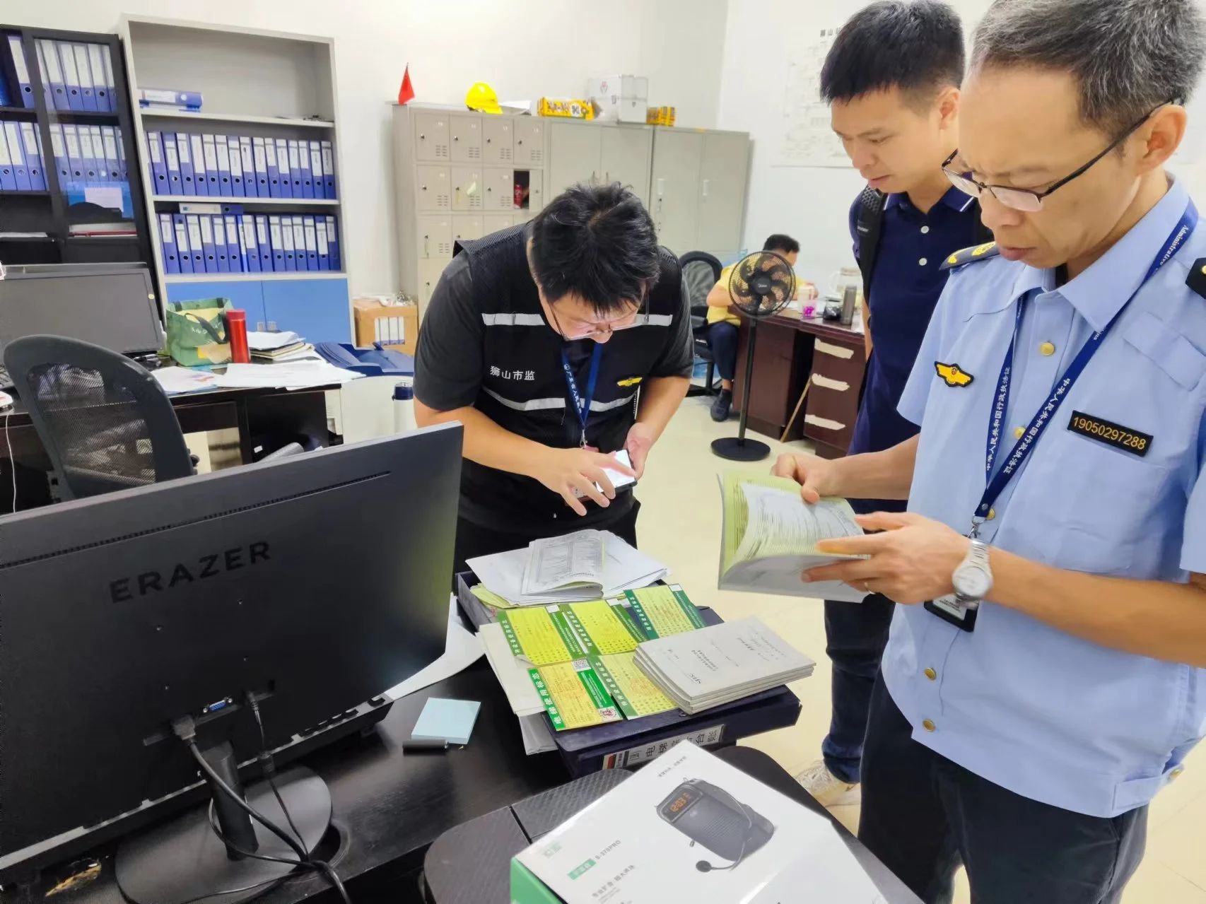 这些常识关键时刻能救命！佛山南海开展电梯应急救援演练&rarr;