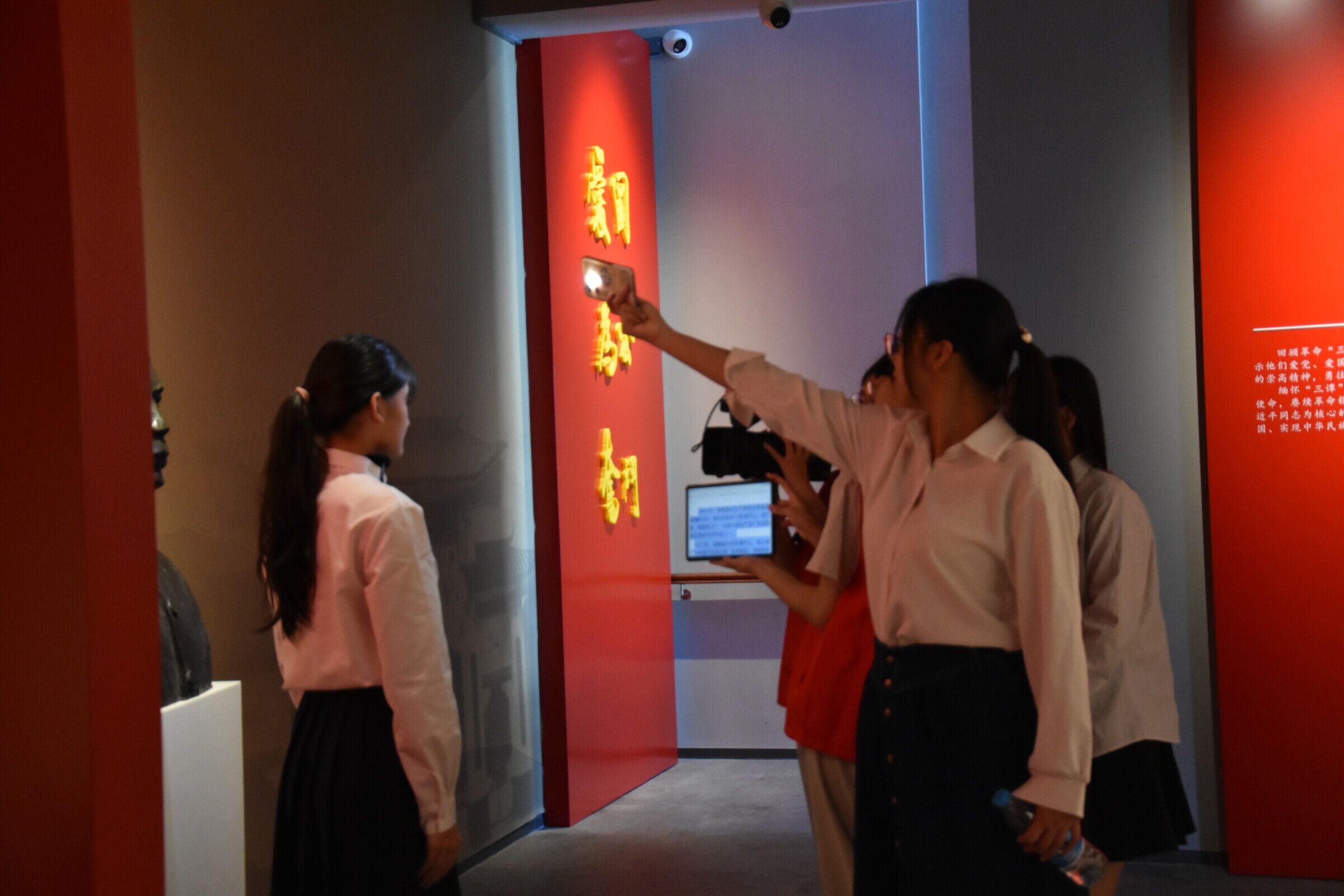 镜头下的青春传承&mdash;&mdash;&ldquo;青年讲三谭&rdquo;