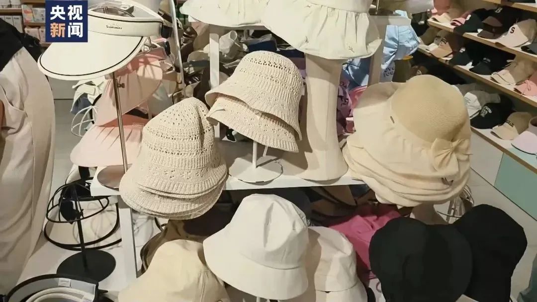 您手里的防晒&ldquo;神器&rdquo;买对了吗？几个误区要注意&rarr;