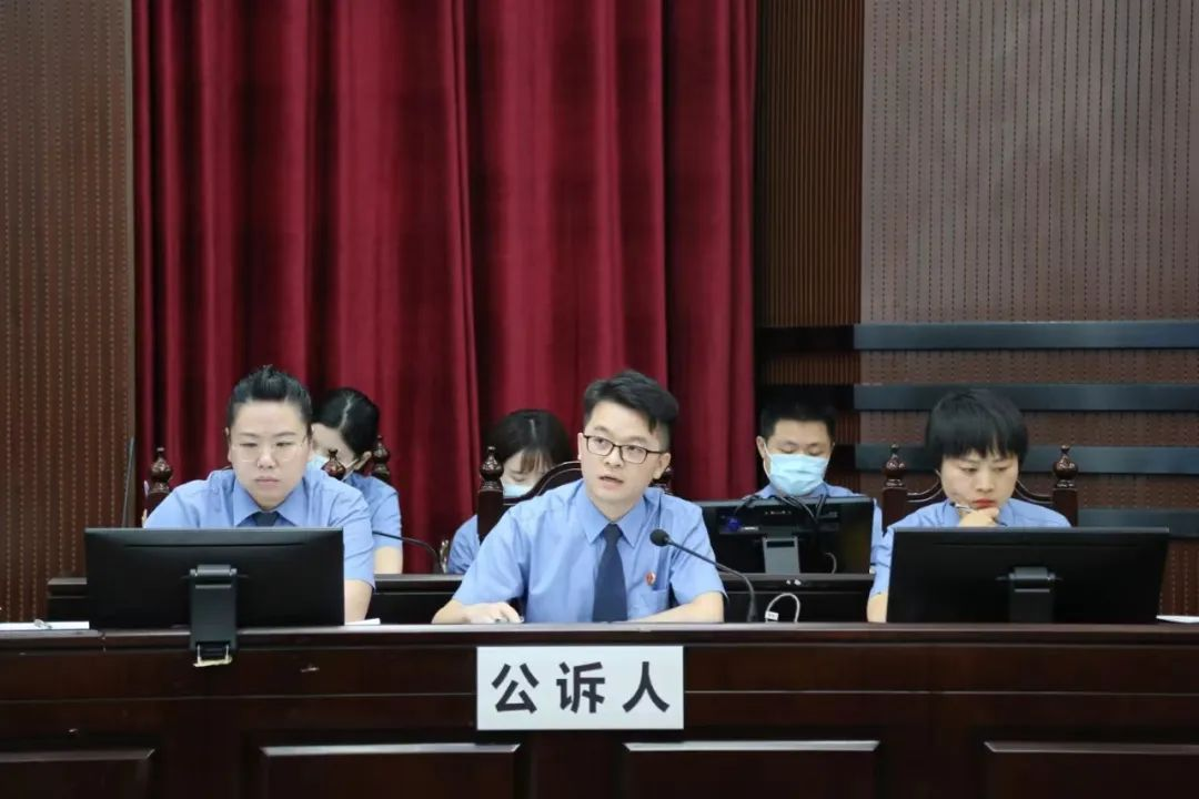 检察官邓忠：党员就该冲锋在前丨佛山政法先锋㉓