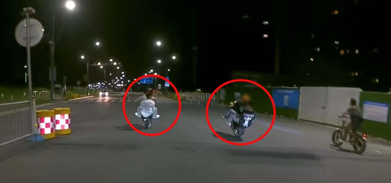 深夜&ldquo;翘头飙车&rdquo;？民警：依法查处！