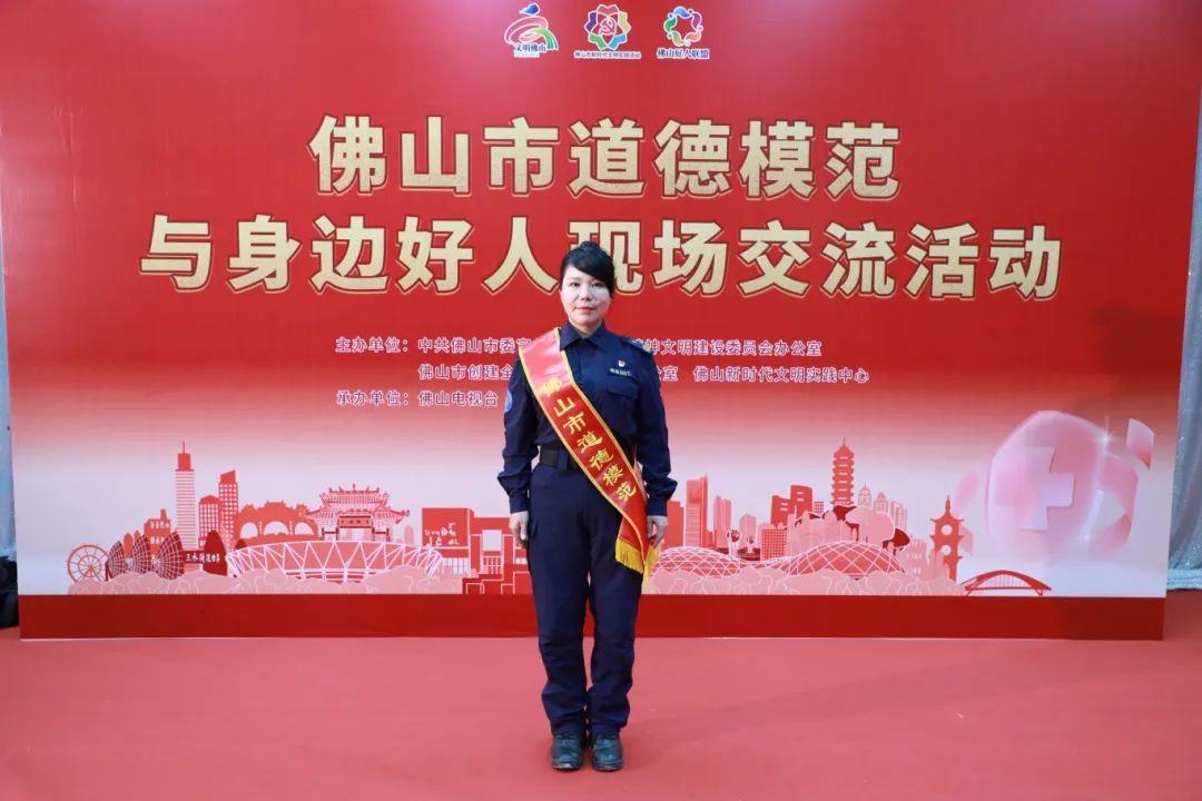 应对比&ldquo;摩羯&rdquo;更强悍的台风，这位&ldquo;女汉子&rdquo;掂！