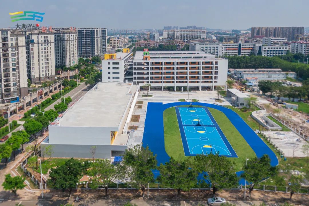 1000+㎡超大星空悦读馆！沥雄小学重磅亮相&rarr;