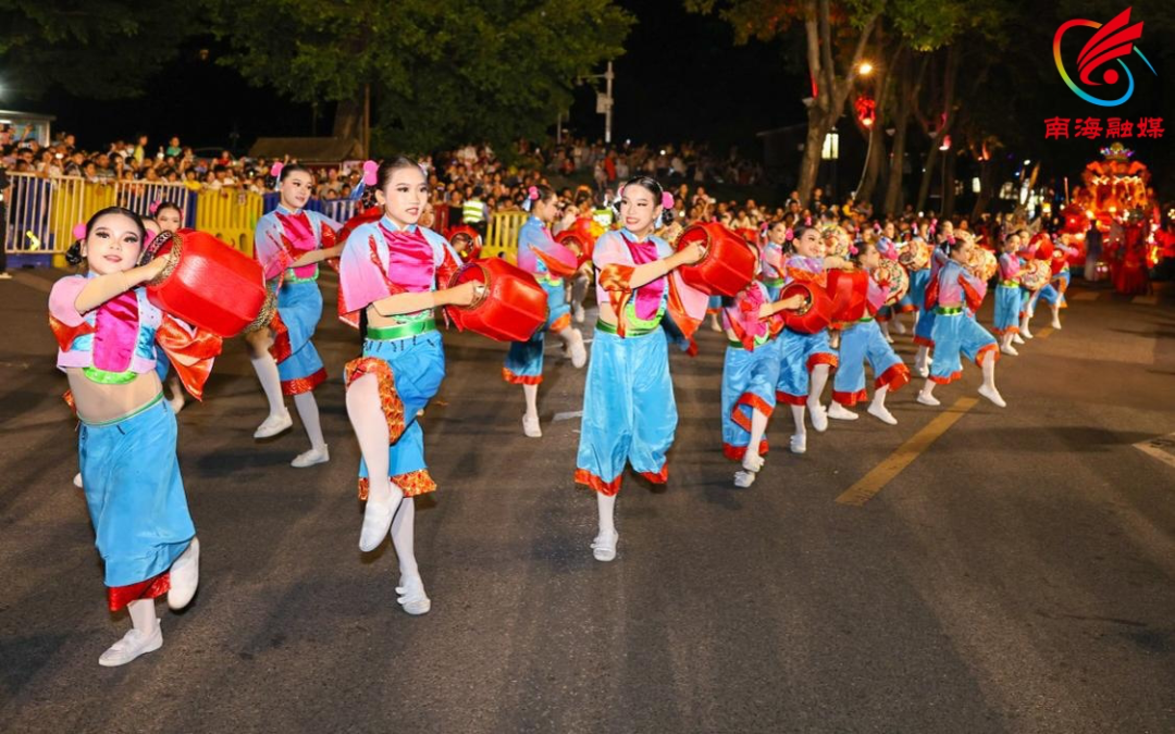 美图回顾！佛山秋色巡游走进南海西樵，再现万人空巷盛况