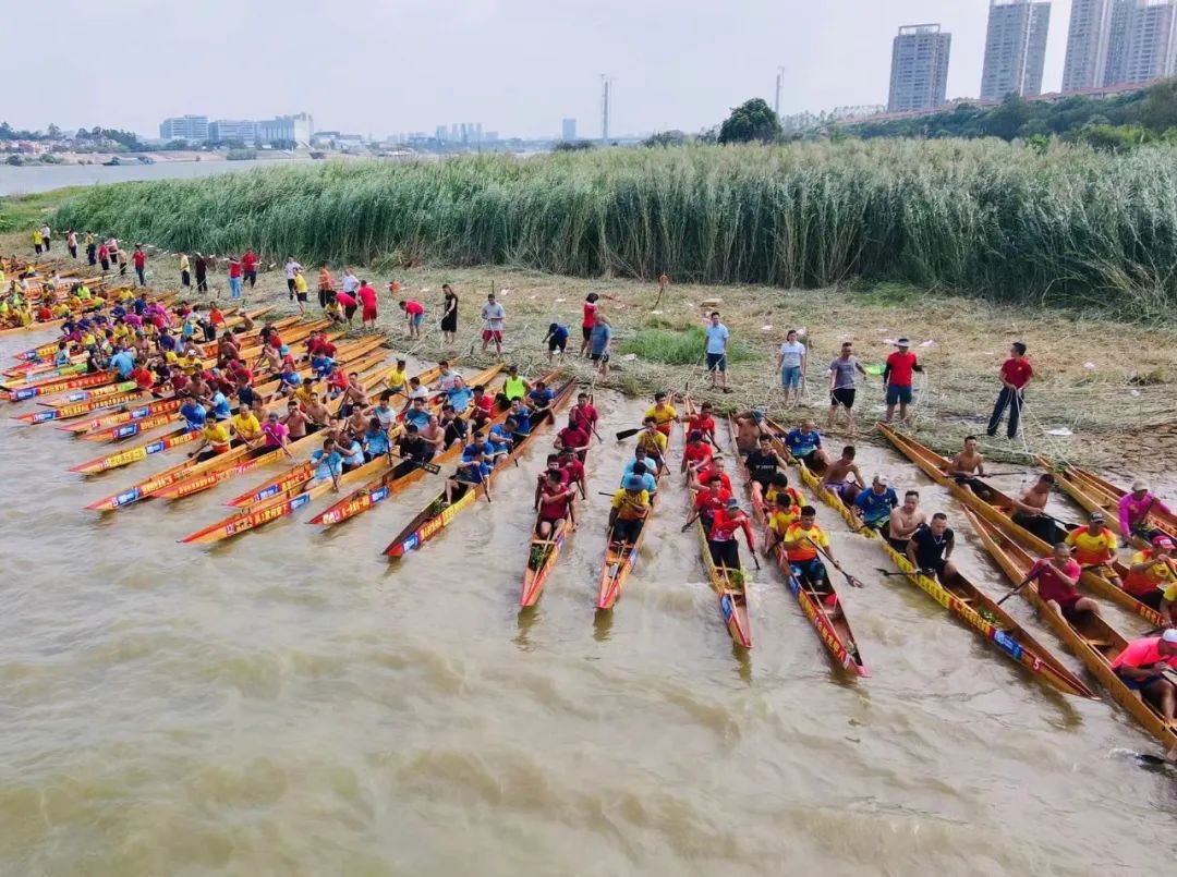 大年初一，来丹灶看五人龙舟赛！