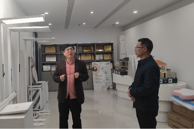 殷辉主席带队到广东凯西欧光健康有限公司调研