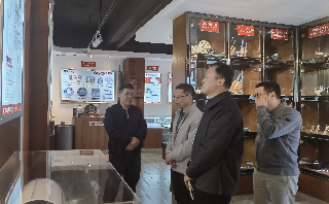 殷辉主席带队到石湾镇街道开展&ldquo;企业暖春行动&rdquo;