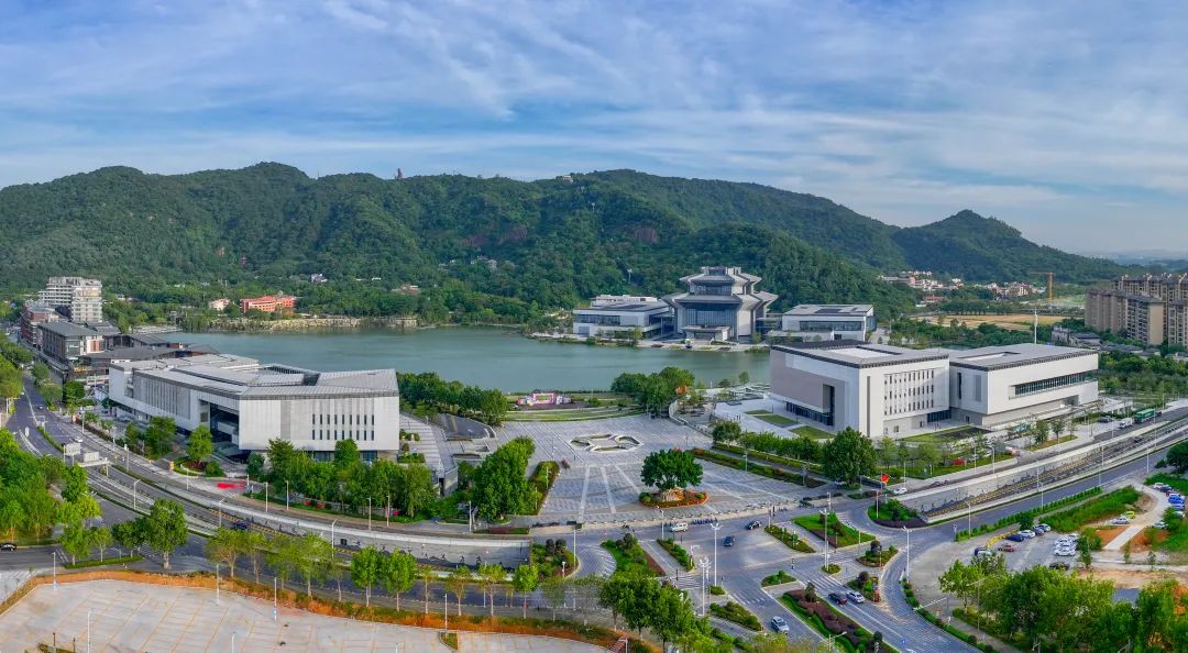 最高奖金3万元！佛山环两江先行区形象标识设计征集中&rarr;