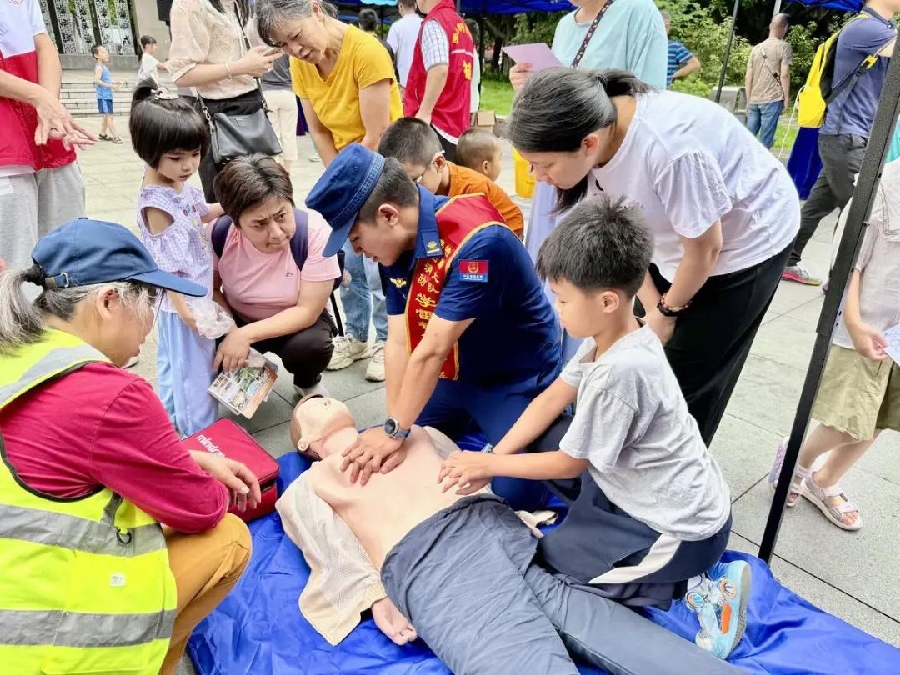 &ldquo;科技嘉年华&rdquo;进社区，急救技能&ldquo;零距离&rdquo;！禅城区2025年全国科技活动周来啦