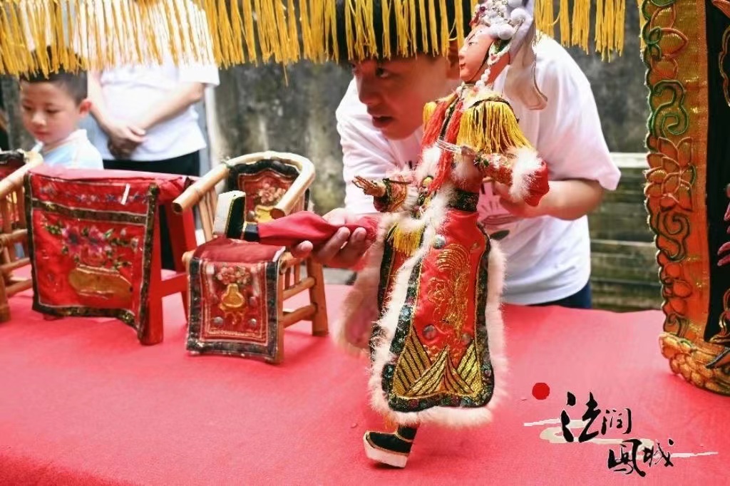 佛山大学法学院&ldquo;法润凤城&rdquo;实践队|探访铁偶 留存匠心