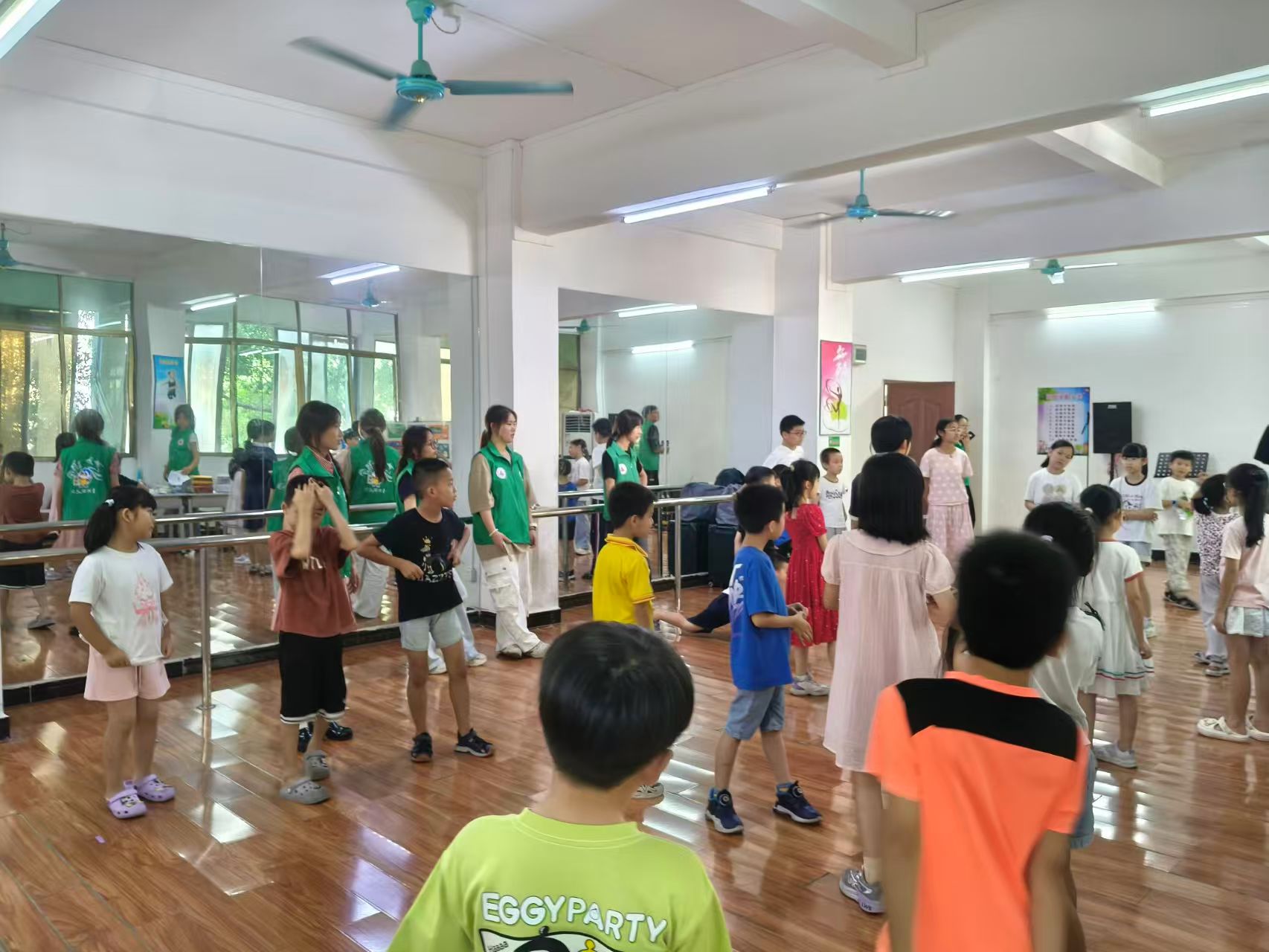 结营忆童趣 扬帆向未来