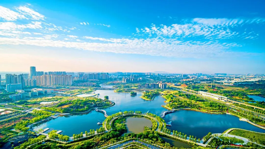 3000㎡博爱湖水上乐园开业！佛山又添水经济新引擎&rarr;