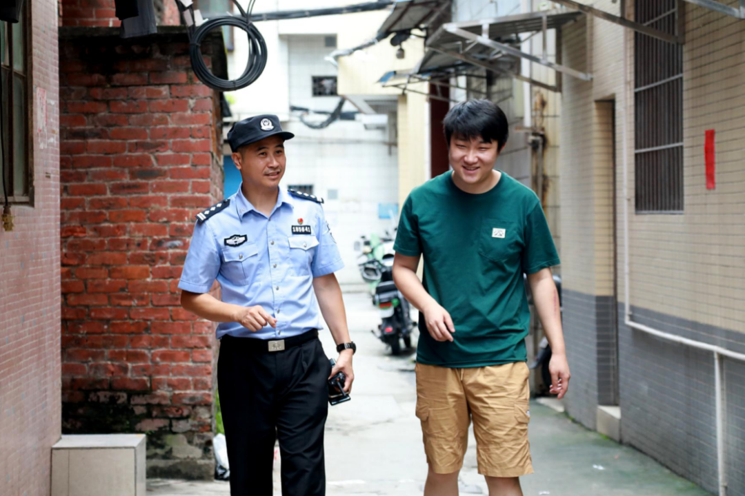 警队&ldquo;老黄牛&rdquo;：铆足&ldquo;牛劲儿&rdquo;深耕&ldquo;平安田&rdquo;丨佛山政法先锋㉓