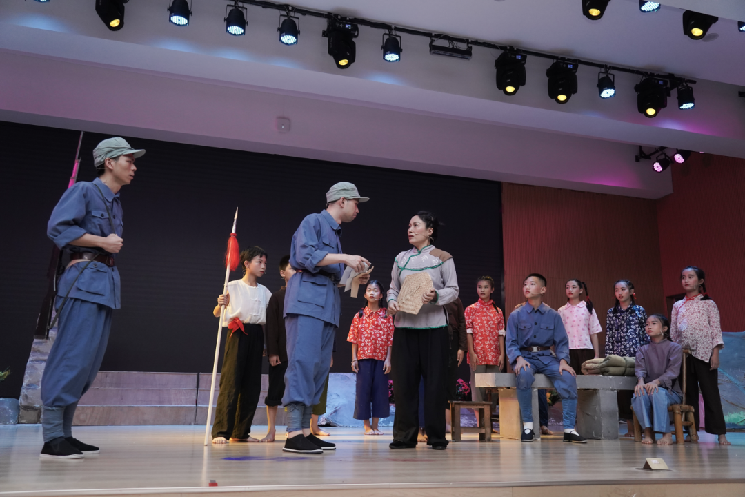 建队76周年纪念日，佛山队员这样过！