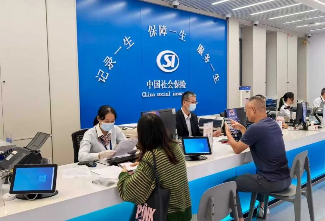 告别&ldquo;多头跑&rdquo;，办事&ldquo;只进一扇门&rdquo; ！陈村社保进驻行政服务中心