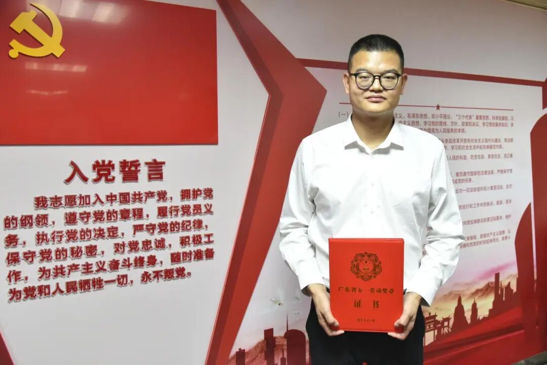 喜报！佛山3人荣获全国交通系统先进称号！