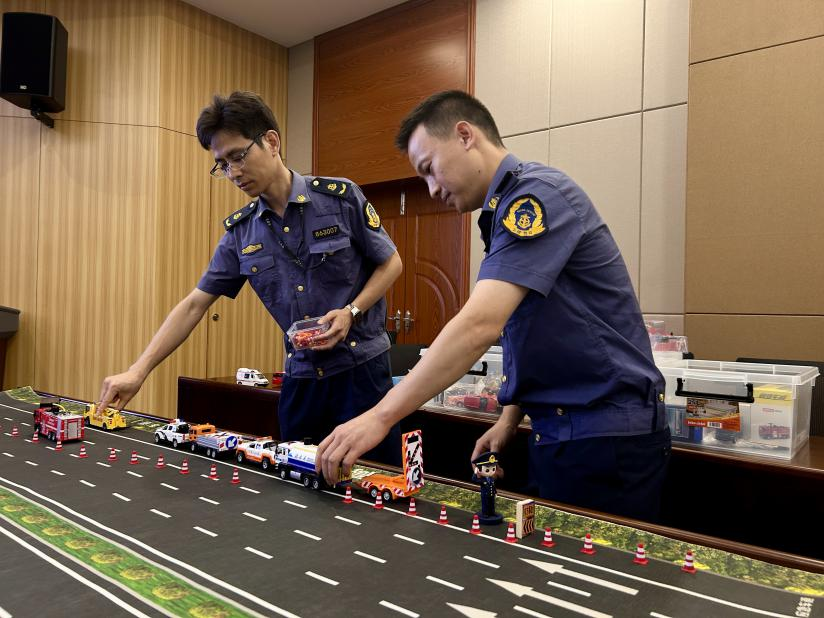 佛山高速路政大队：安全生产月里，我们这样做！