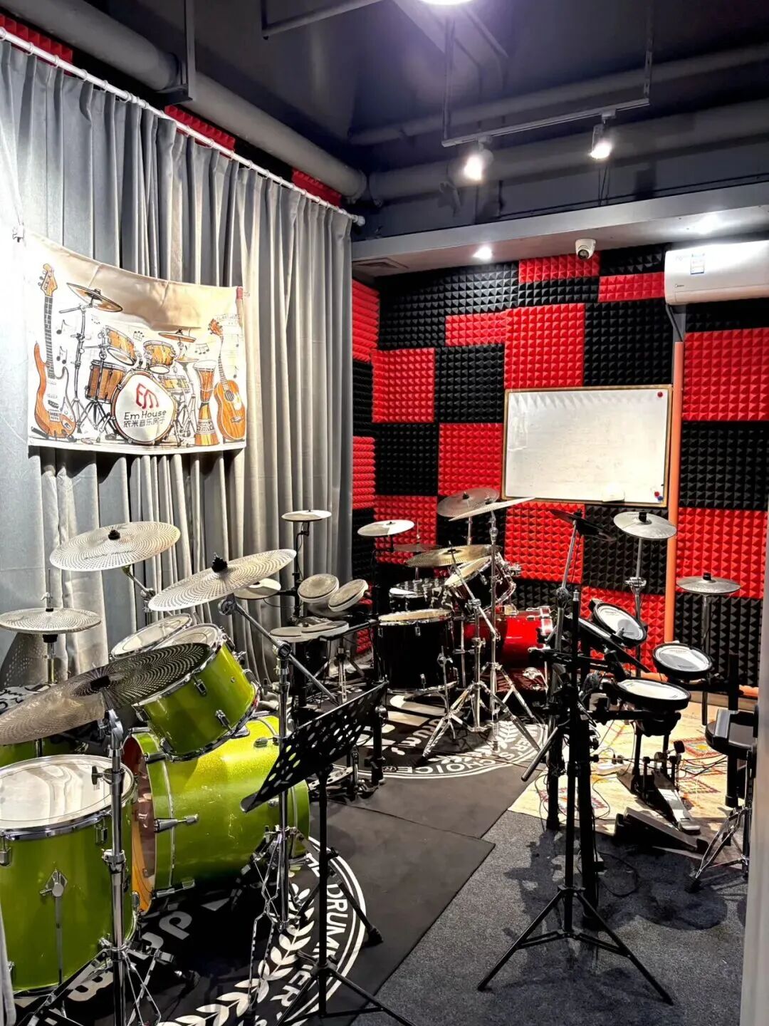 在佛山，年轻人下班后除了刷手机还能干嘛？