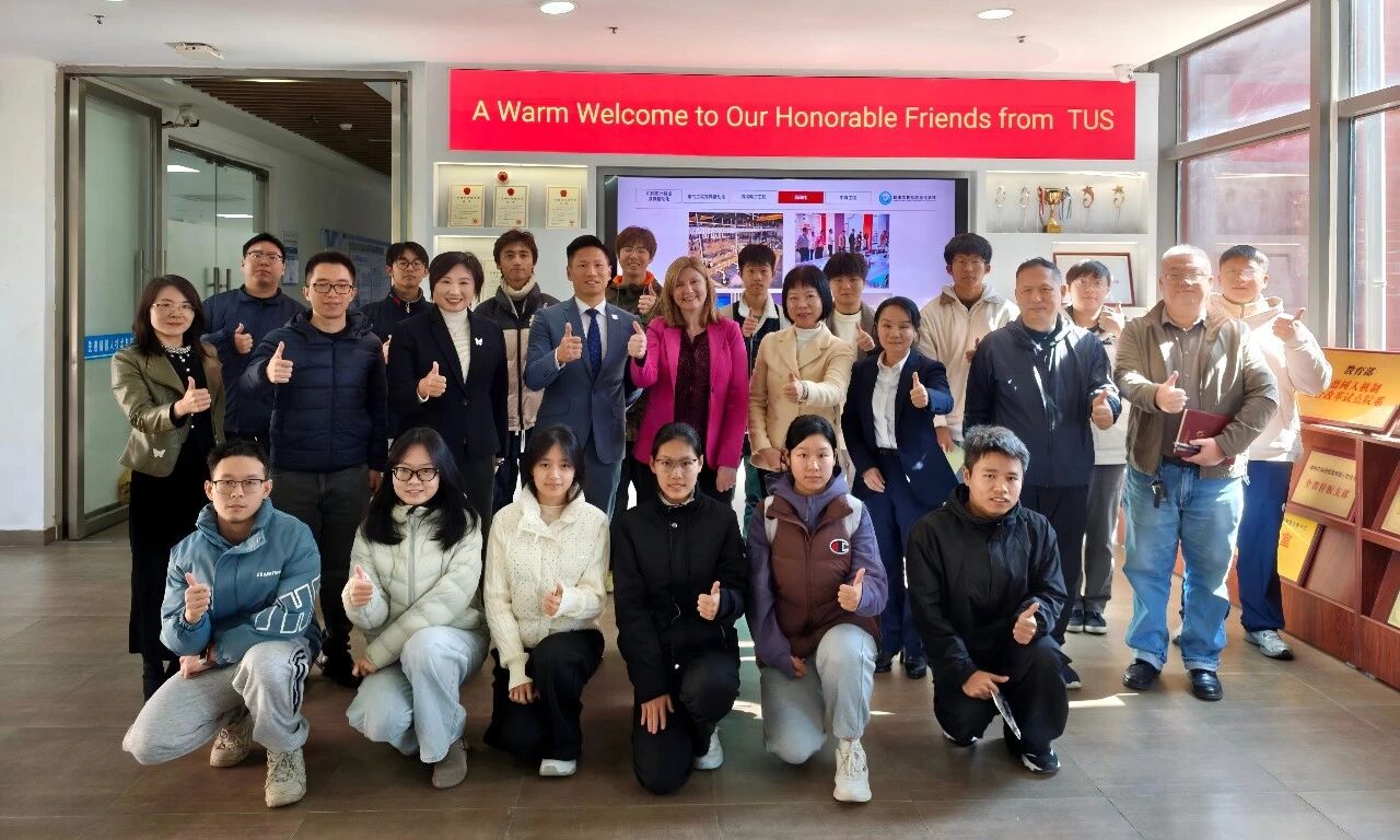 爱尔兰香农理工大学代表团到访佛山大学机电工程与自动化学院