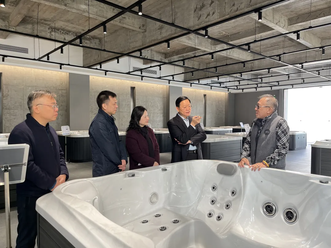 新春暖企行，助力&ldquo;开门红&rdquo;！丁锡丰深入台企走访慰问